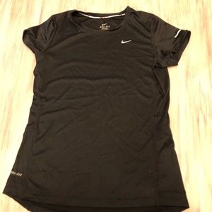 Black nike drifit shirt